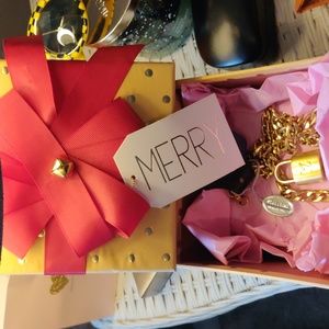 Louis Vuitton lock and key with stainless steel chain 311